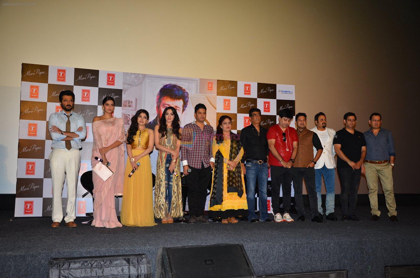 Sonam Kapoor, Anil Kapoor, Bhushan Kumar, Kishan Kumar, Tulsi Kumar at Tulsi Kumar album launch on 1st April 2016