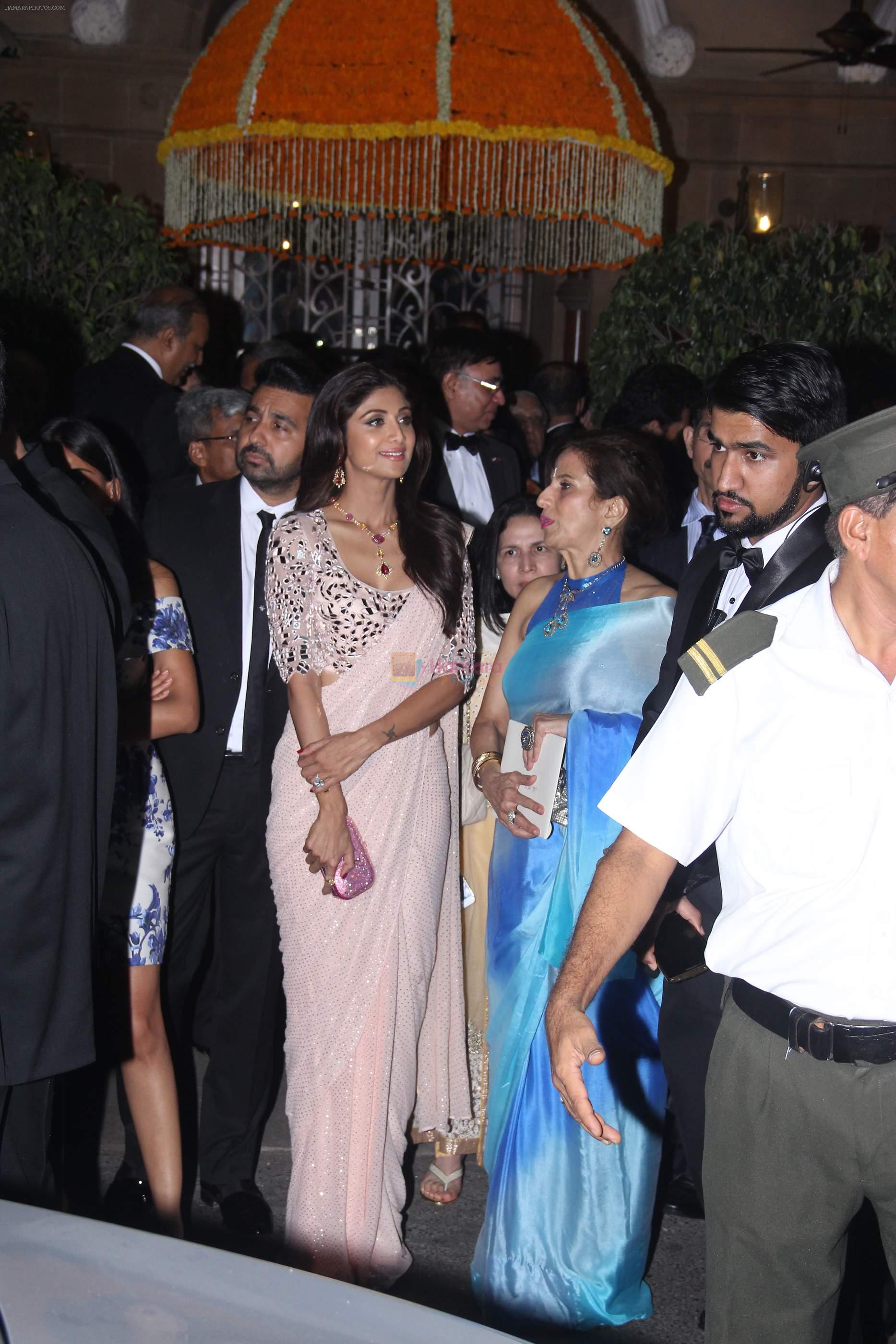 Shilpa Shetty at the Royal dinner by Prince William & Kate Middleton on 10th April 2016