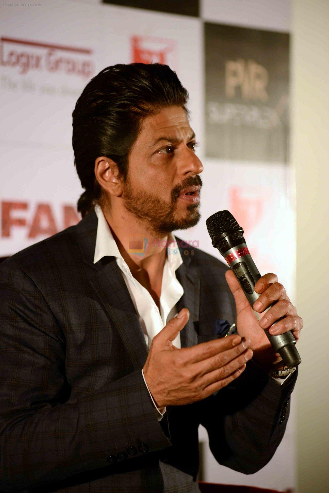 Shahrukh Khan promotes Fan in Noida on 12th April 2016