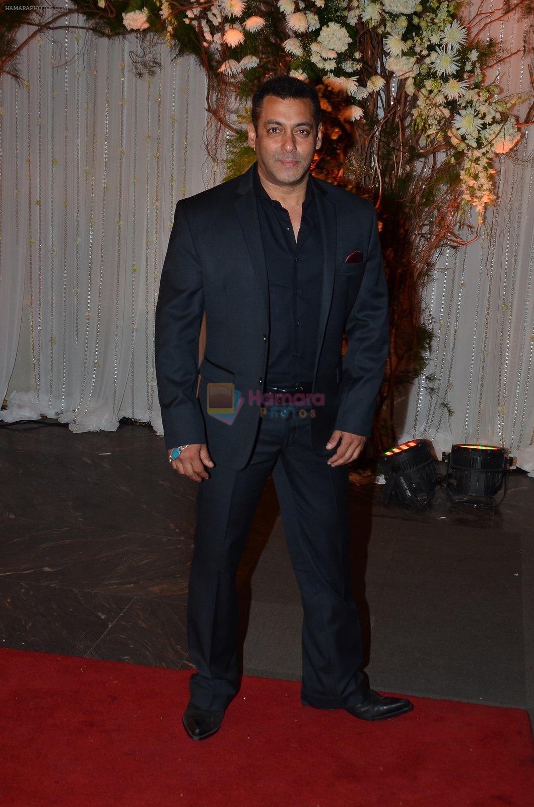 Salman Khan at Bipasha Basu and Karan Singh Grover's Wedding Reception on 30th April 2016