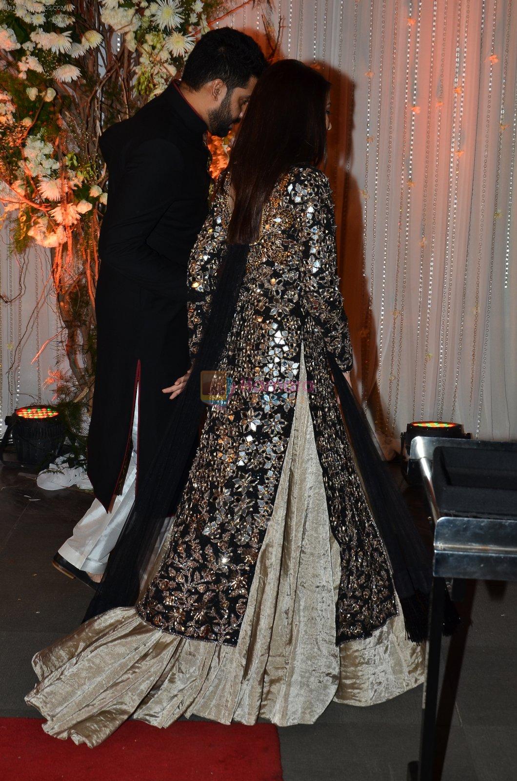 Aishwarya Rai Bachchan, Abhishek Bachchan at Bipasha Basu and Karan Singh Grover's Wedding Reception on 30th April 2016