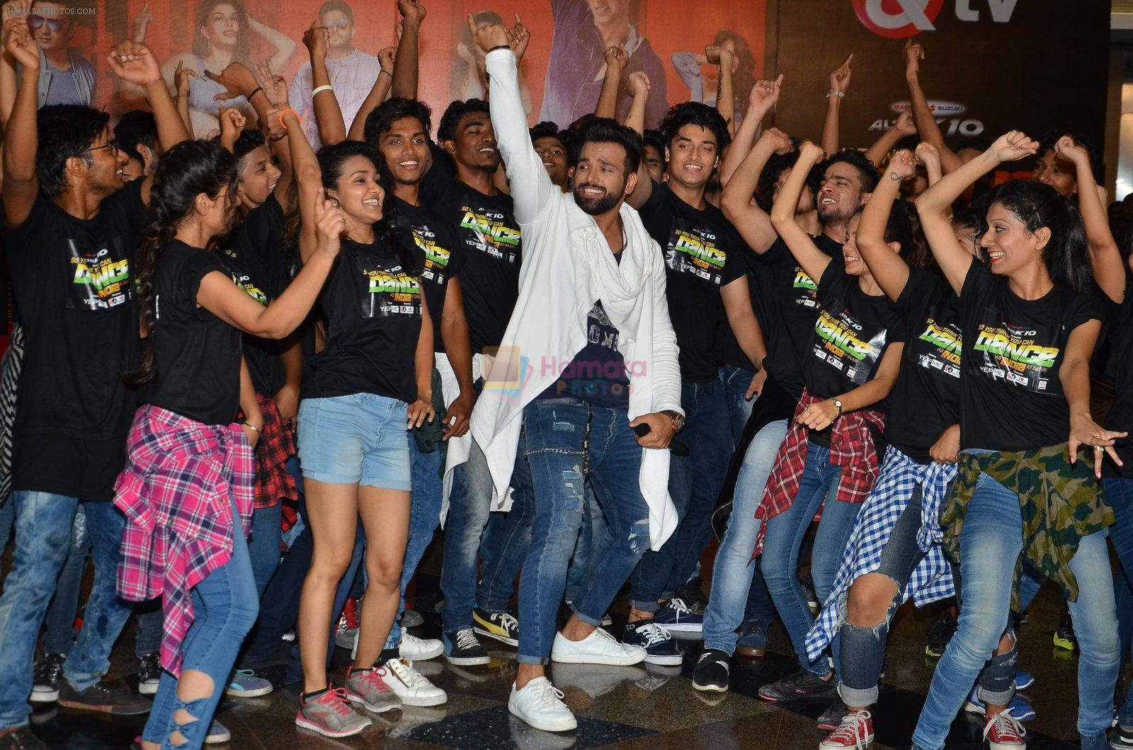 Rithvik Dhanjani at the Launch of the song Taang Uthake from the film Housefull 3 on 6th May 2016