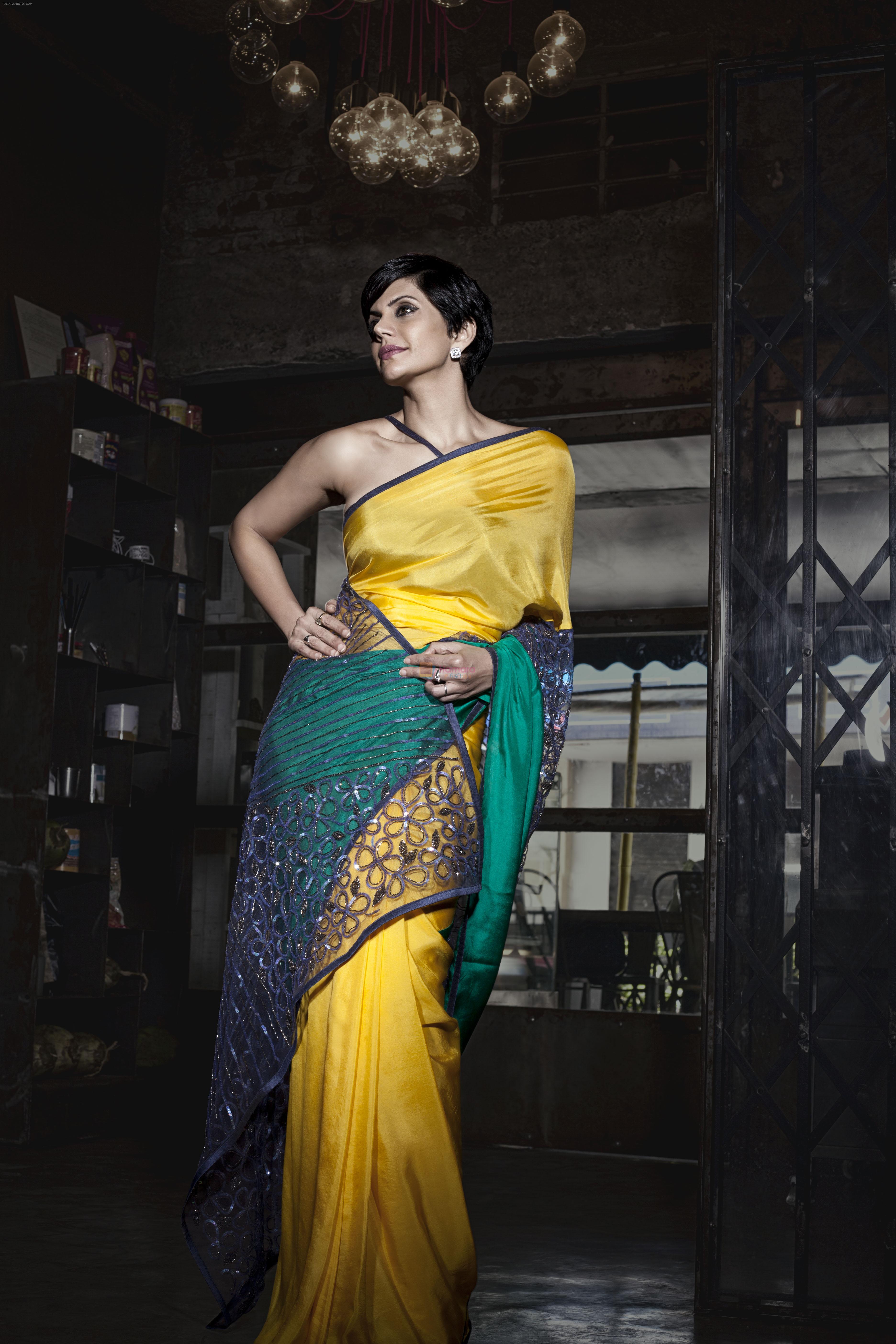 Mandira Bedi launched Spring Summer 2016 in Hue Store on 12th May 2016