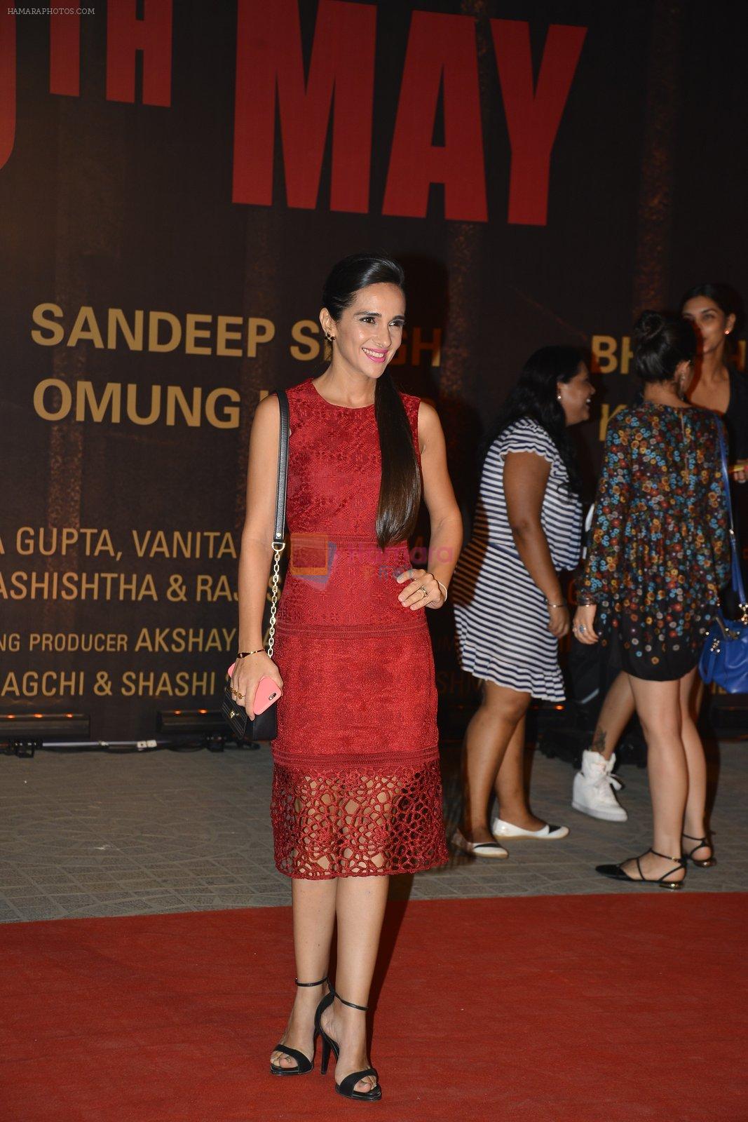 Tara Sharma at Sarbjit Premiere in Mumbai on 18th May 2016