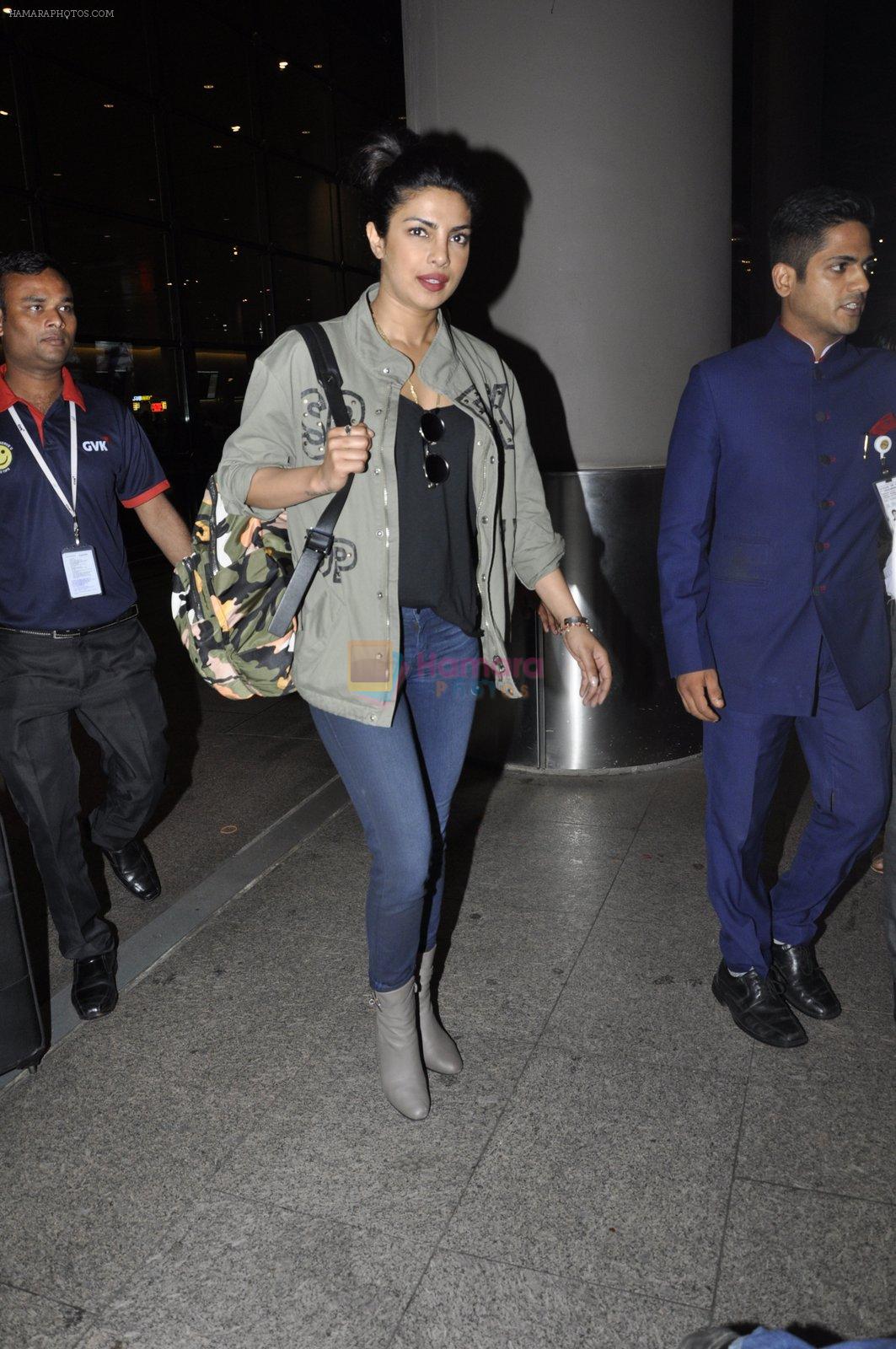 Priyanka Chopra snapped at airport on 8th June 2016