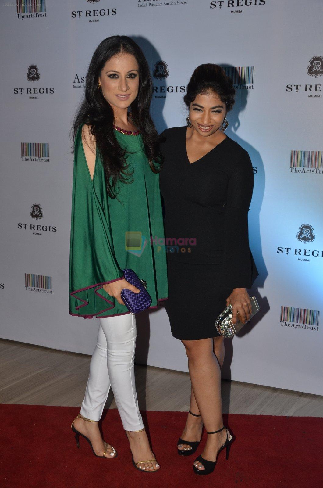 Rouble Nagi at Jogen Chaudhry's art event hosted by Gayatri Ruia and ST Regis on 10th June 2016