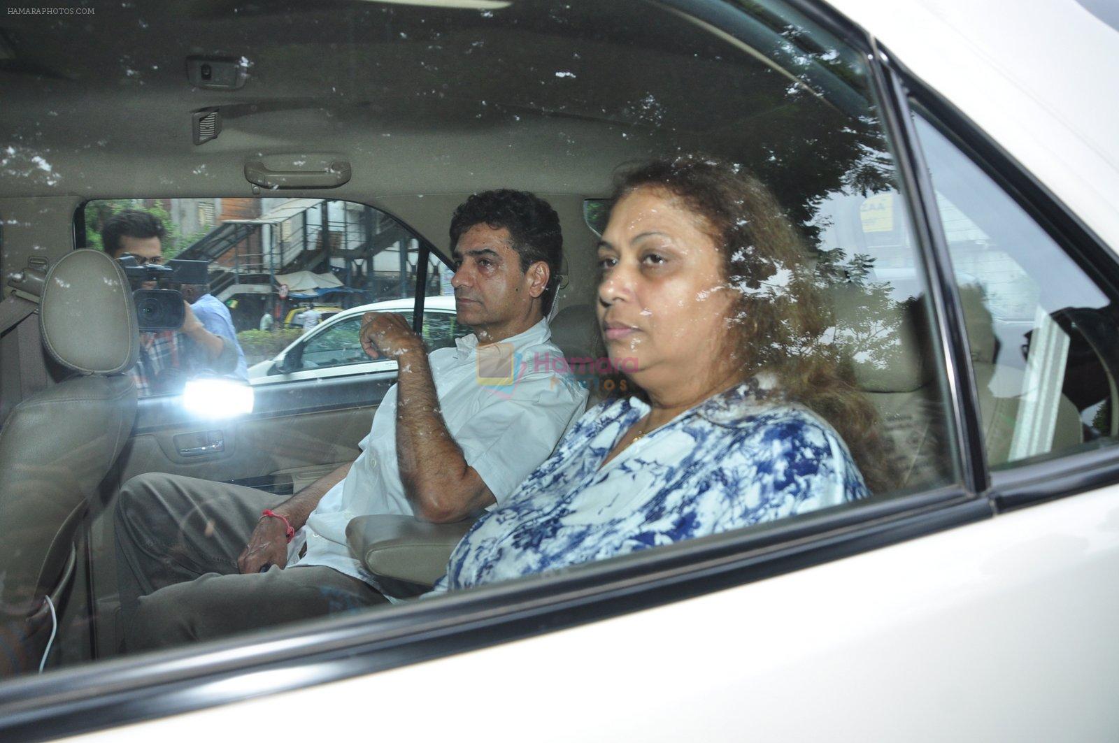 Indra Kumar at Sattee Shourie Funeral on June 11th 2016