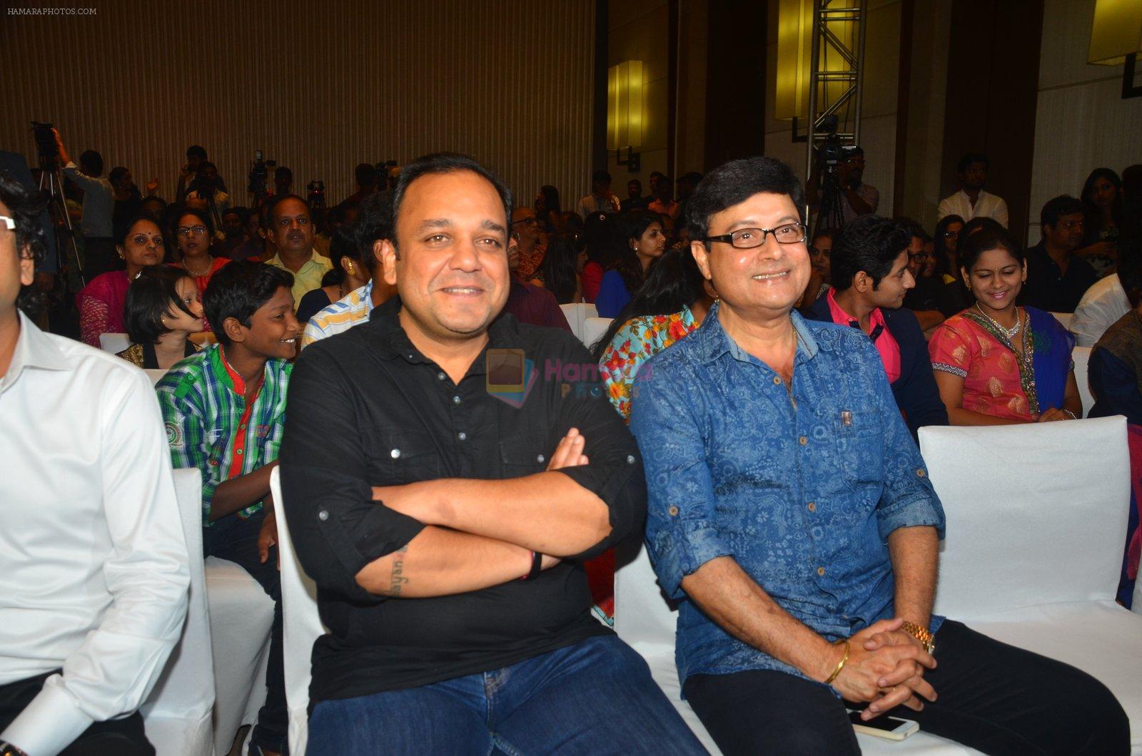 Sachin Pilgaonkar, Nitin Keni at Marathi Movie Sairat Success Party on 11th June 2016