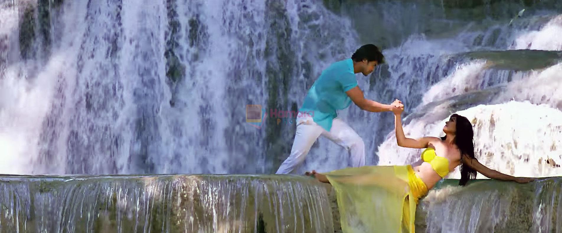 Chandan Kumar, Sangeetha Chauhan in Luv U Alia Movie Still