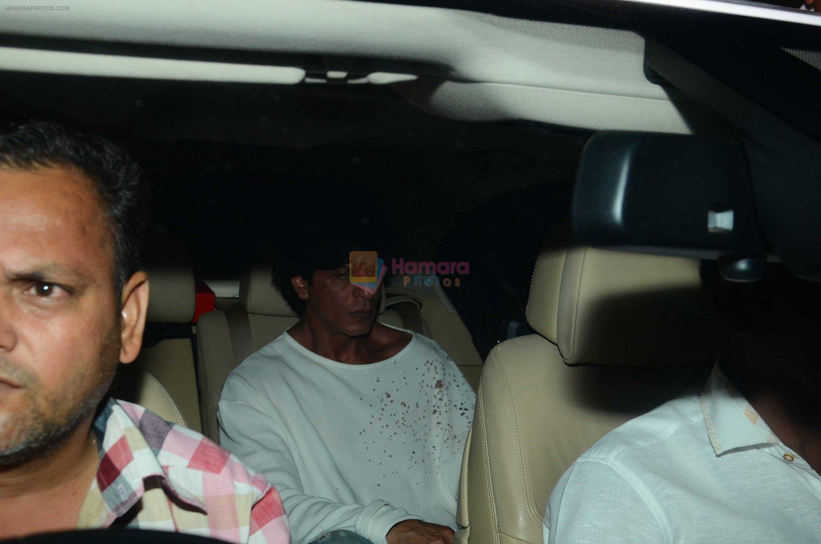 Shahrukh Khan at Karan Johar's star studded bash in Mumbai on 18th June 2016