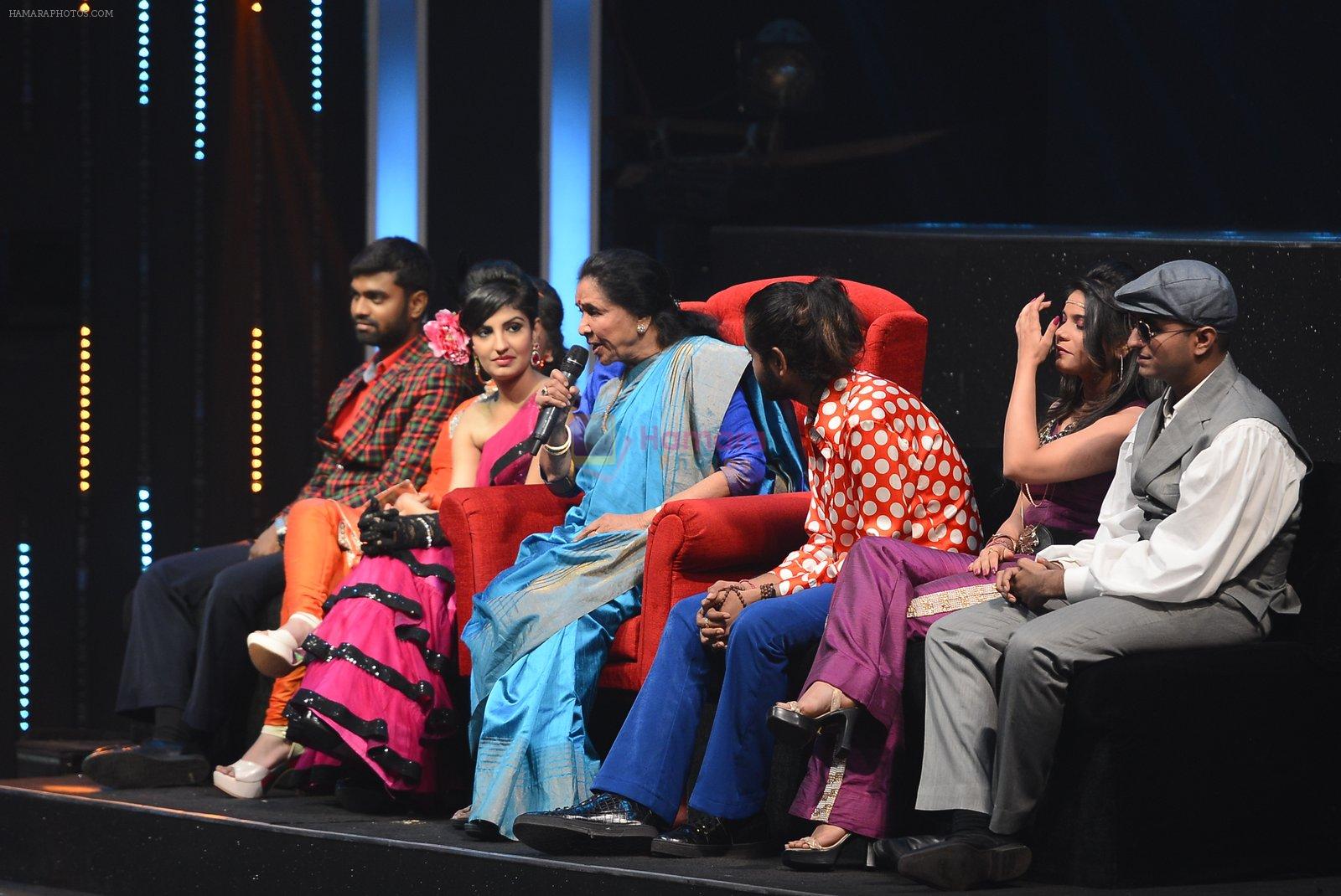 Asha Bhosle on the sets of SAREGAMA on 21st June 2016