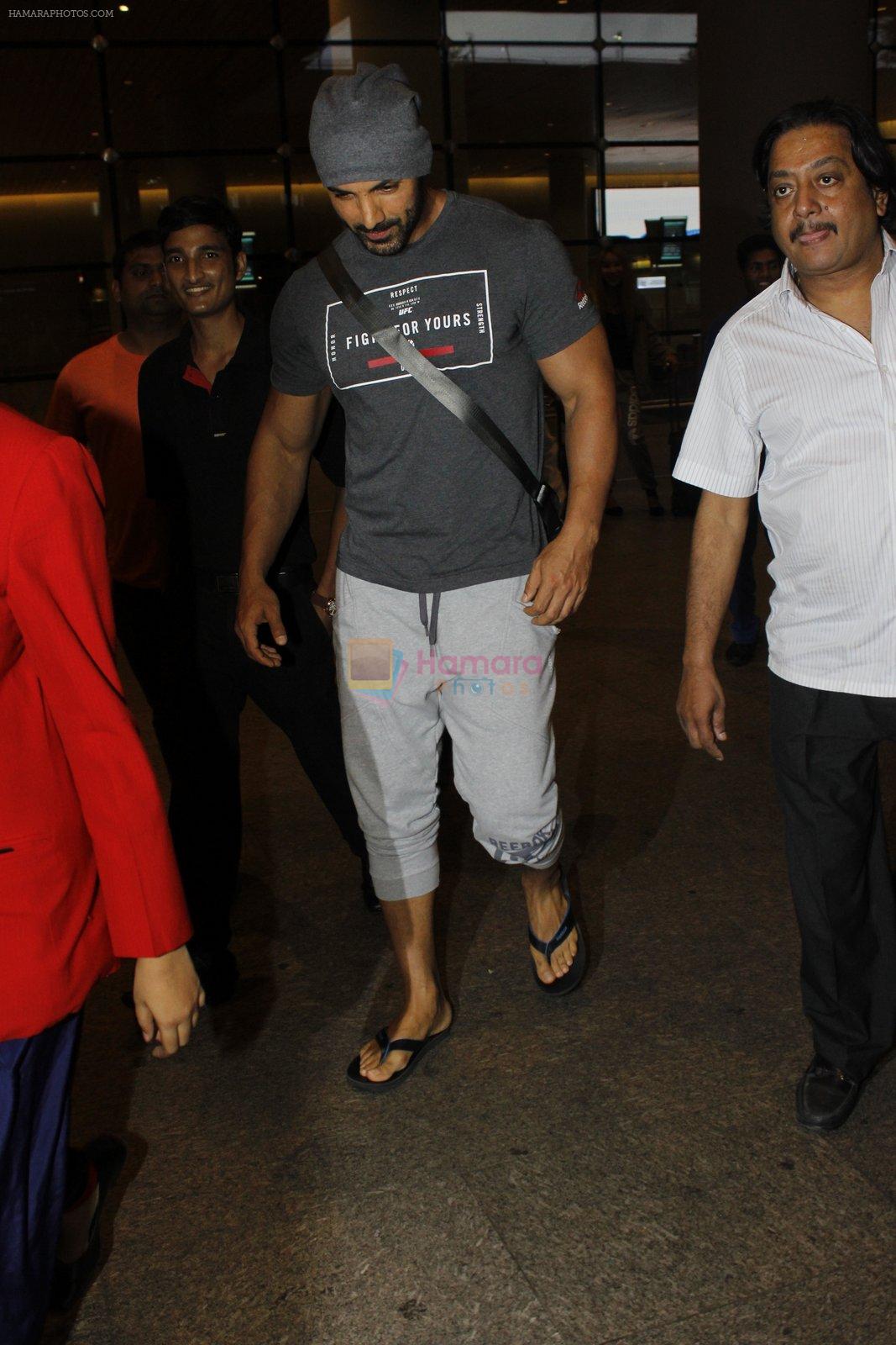 John Abraham snapped at airport in Mumbai on 20th June 2016