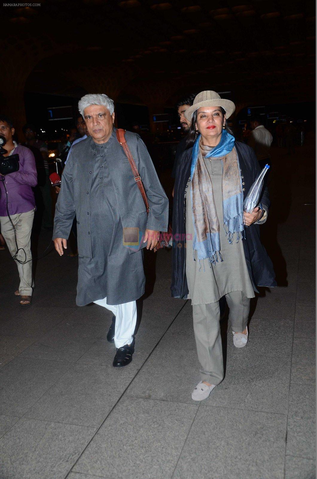 Shabana Azmi, Javed Akhtar leaves for IIFA on Day 2 on 21st June 2016