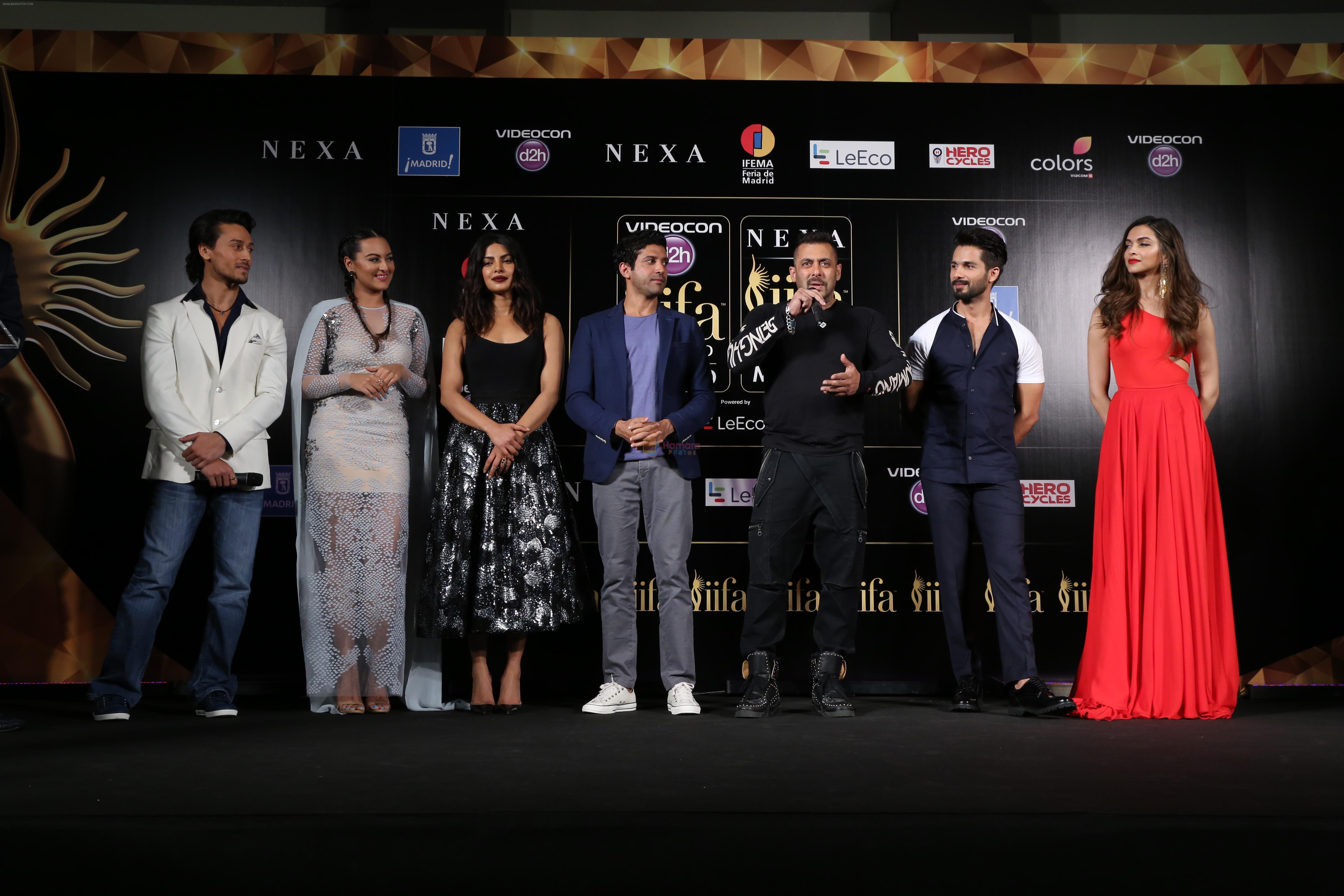 L-R Tiger Shroff, Sonakshi Sinha, Priyanka Chopra, Farhan Akhtar, Salman Khan, Shahid Kapoor and Deepika Padukone at the IIFA 2016 Opening Press Conference in Madrid