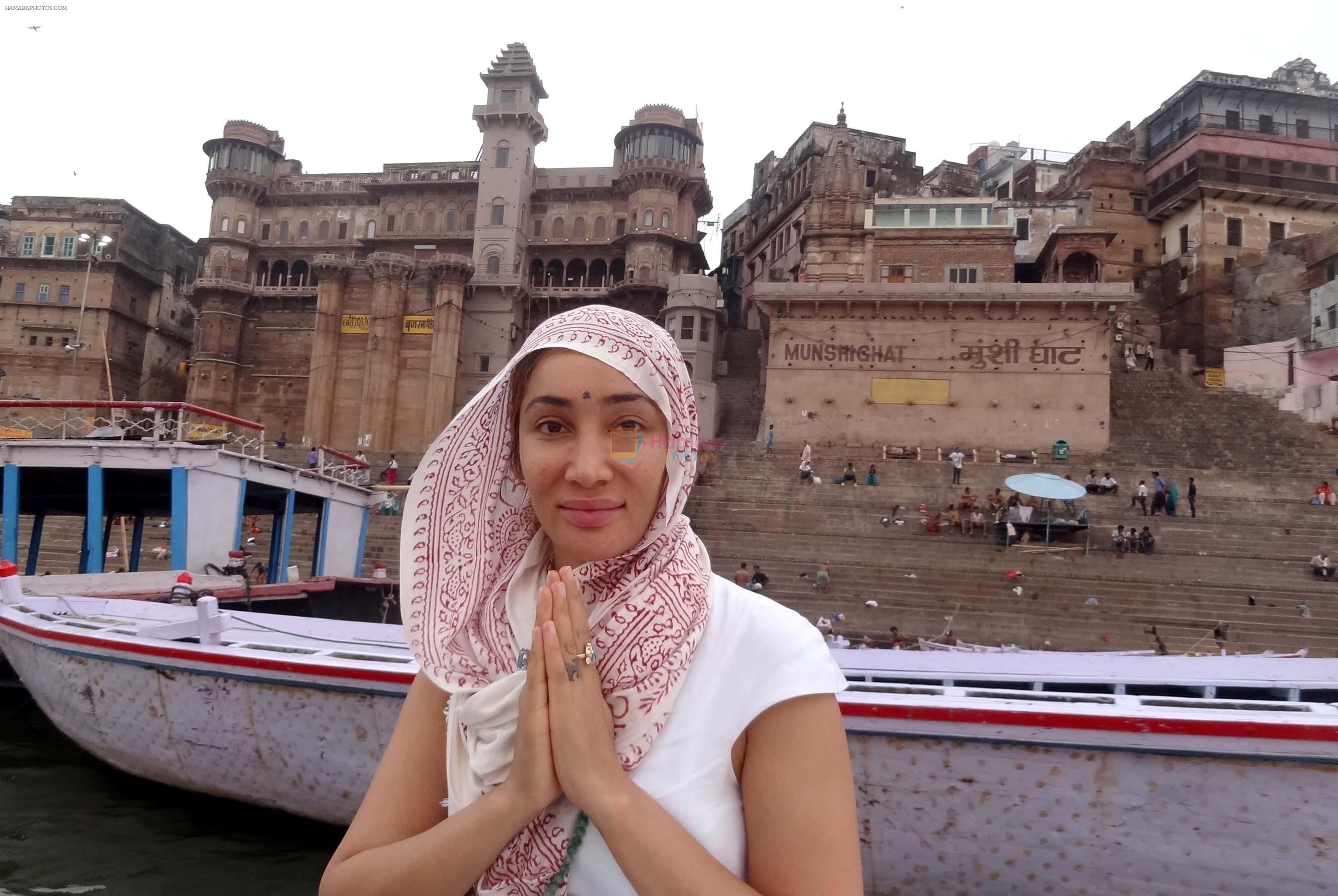 Ekta Jain with Sofia Hayat who is now Gaia Mother Sofia went to Varanasi on spiritual trip on 25th June 2016
