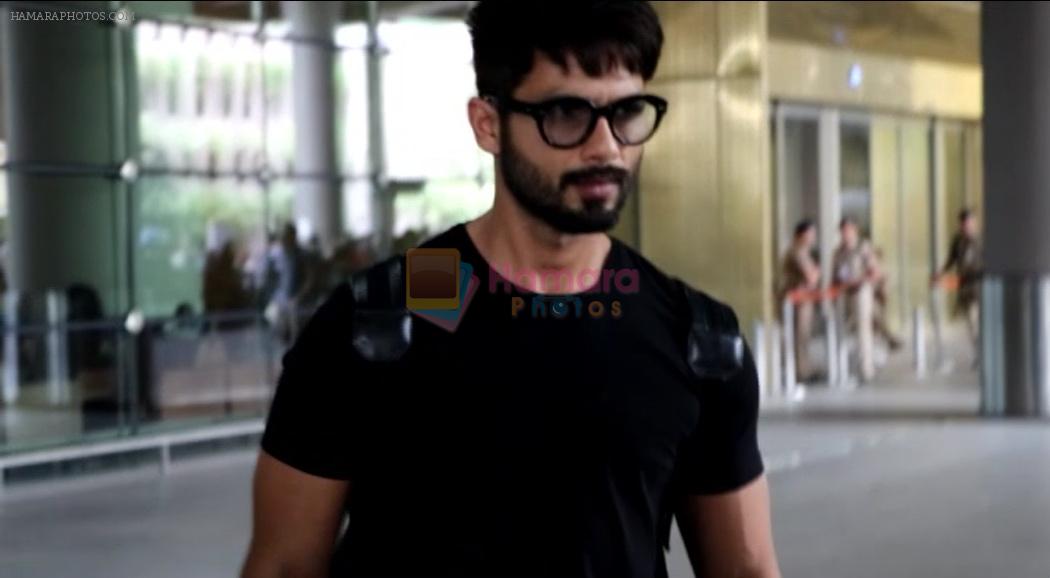 Shahid Kapoor snapped at the airport on June 26, 2016