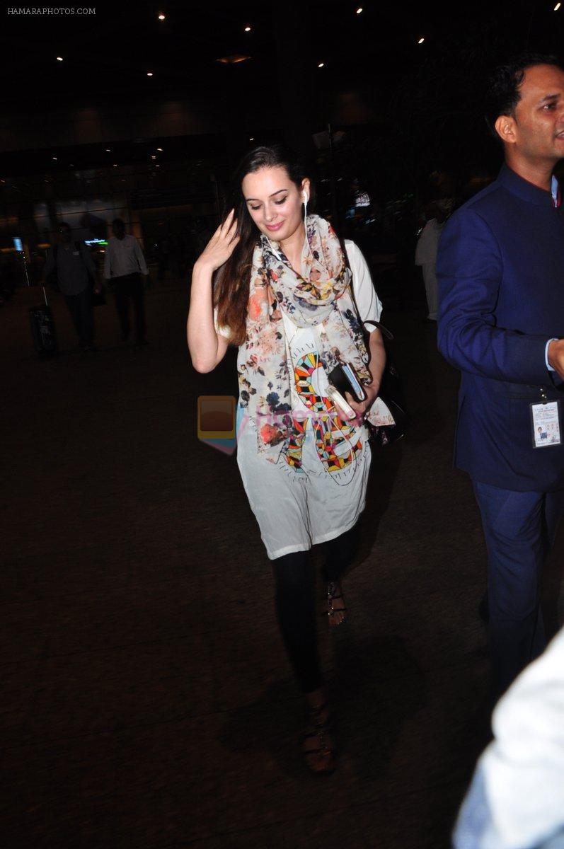 Evelyn Sharma snapped at airport on 29th June 2016