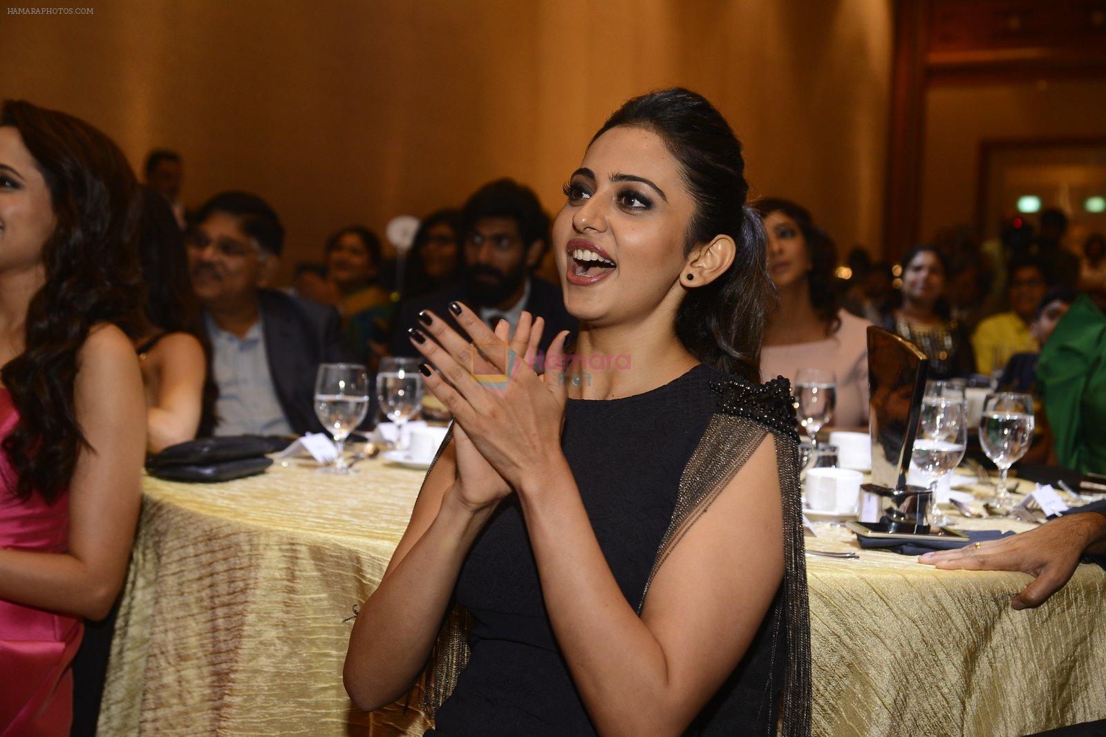 Rakul Preet Singh at SIIMA's South Indian Business Achievers awards in Singapore on 29th June 2016