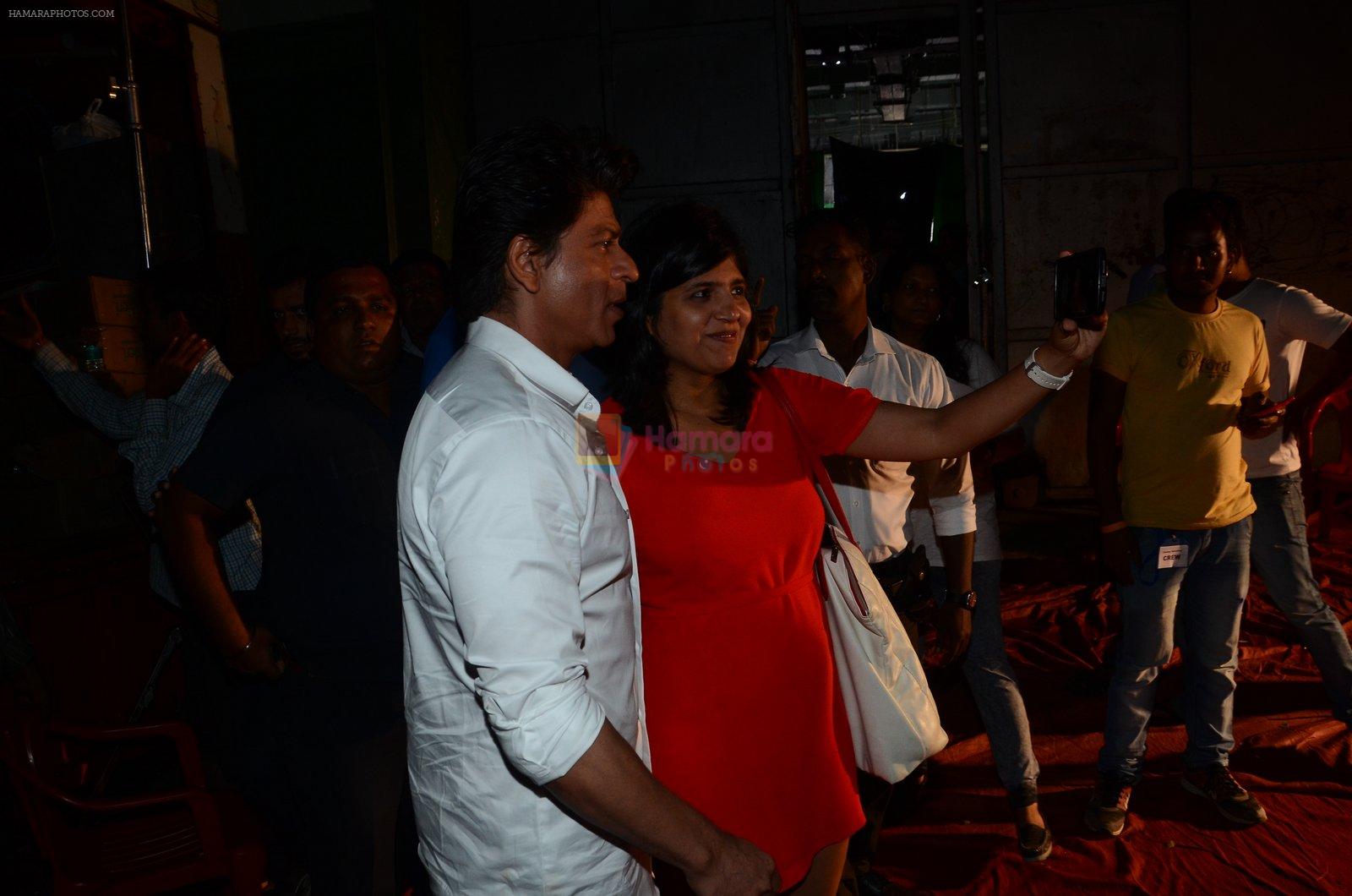 Shah Rukh Khan snapped at filmistan gurgaon on 5th July 2016