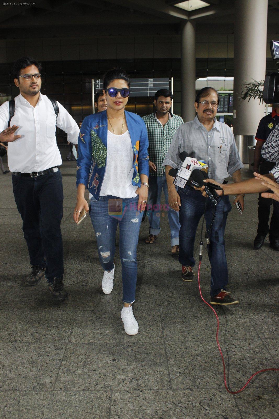 Priyanka chopra at Airport on 6th July 2016