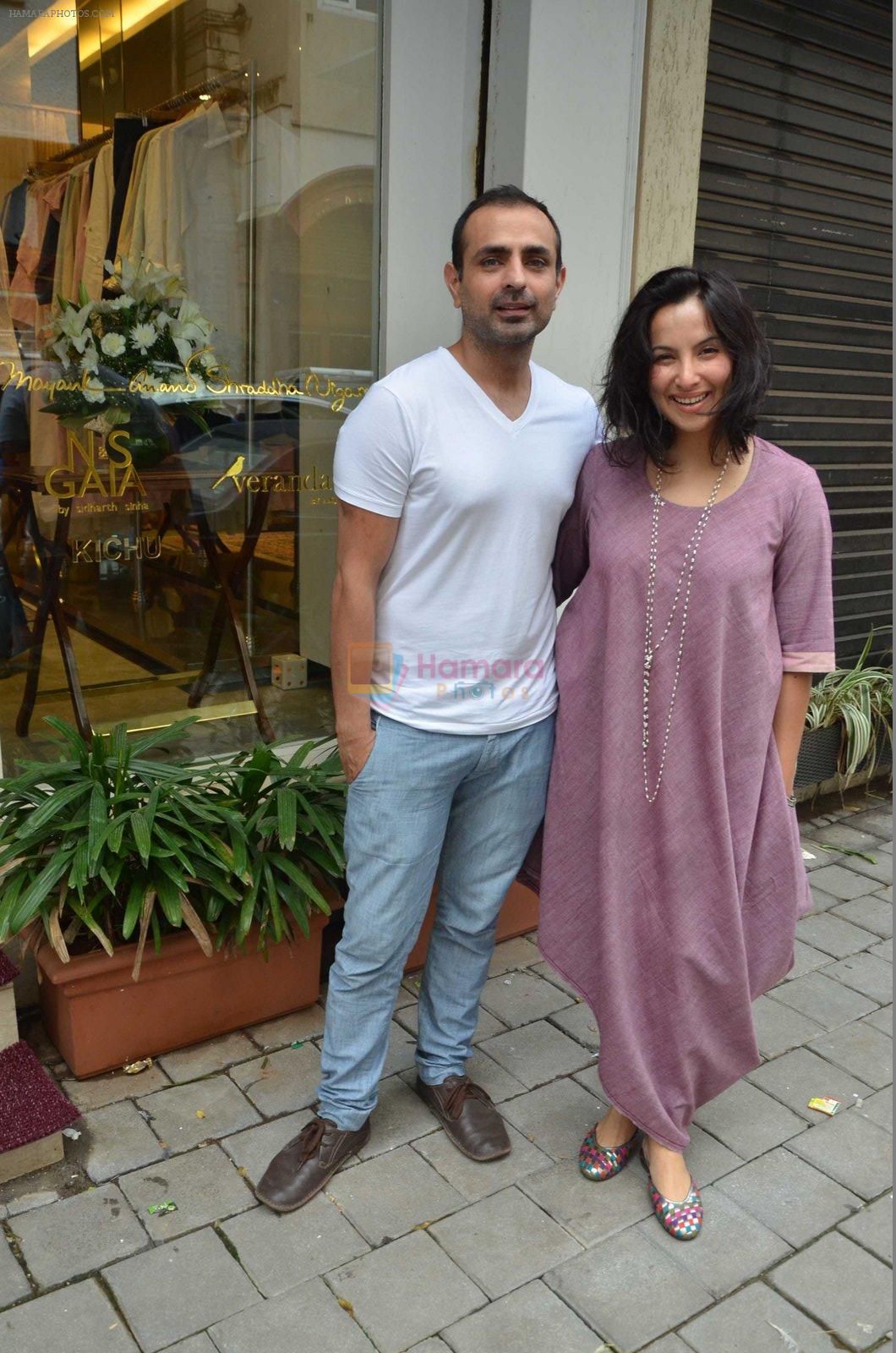 Shraddha Nigam, Mayank Anand at the launch of FANTASTIQUE by Abu Sandeep on 15th July 2016