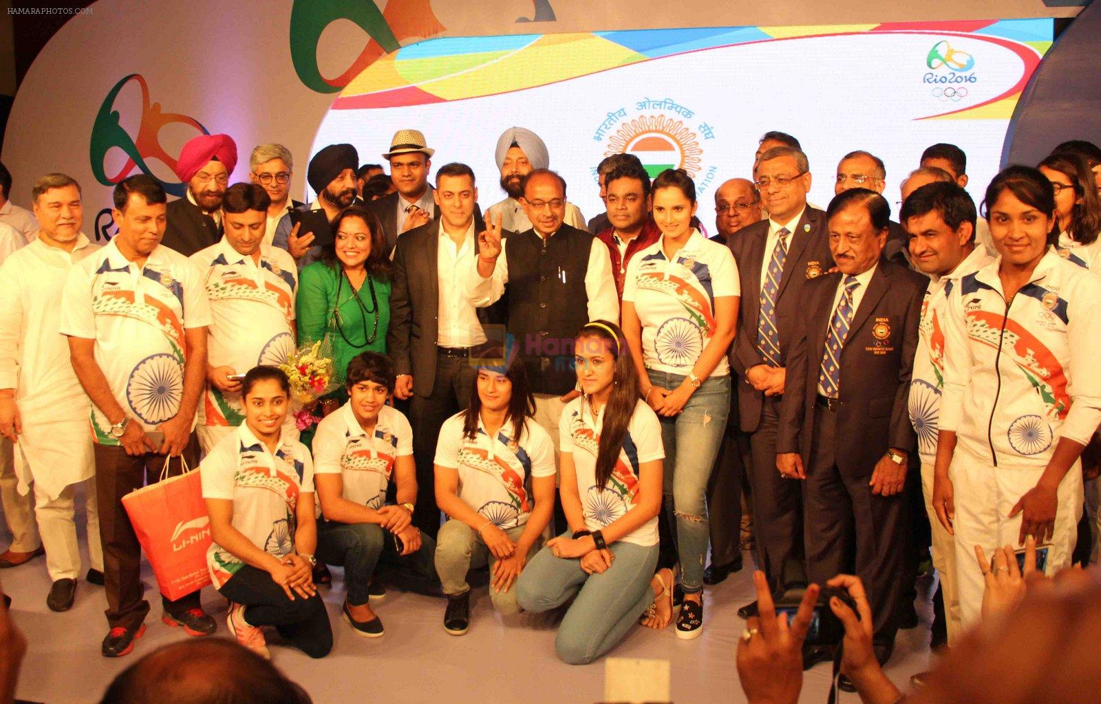 Salman Khan, Sania Mirza at Rio Olympics meet in Delhi on 18th July 2016