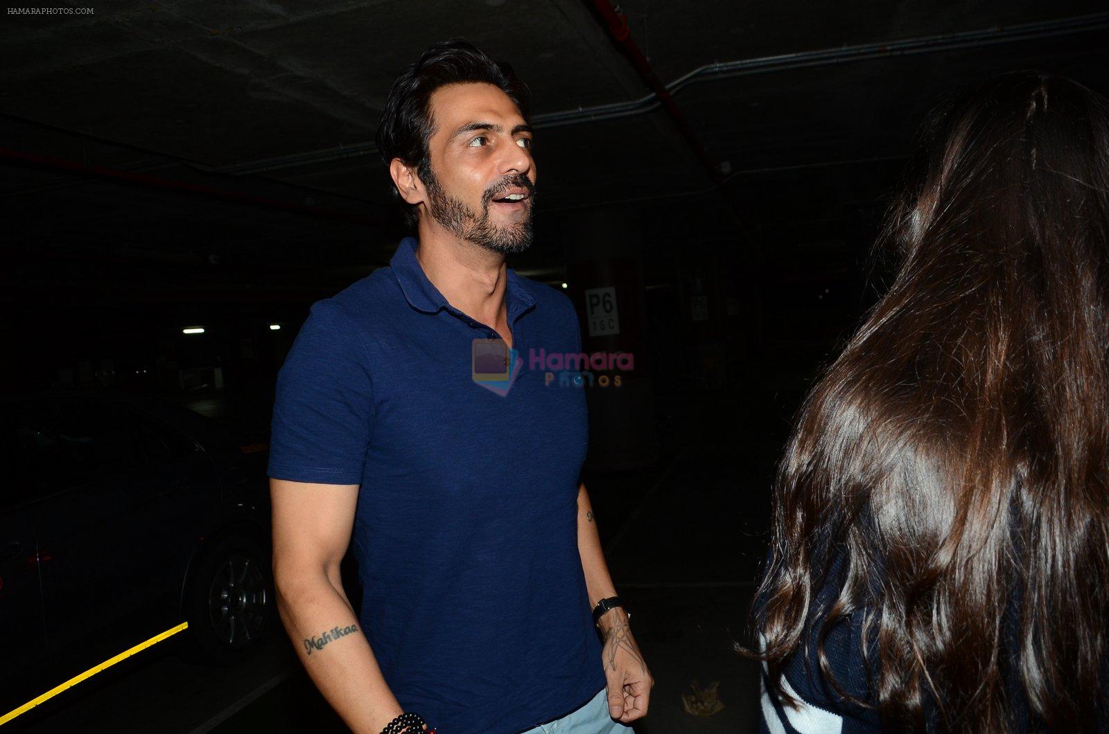 Arjun Rampal snapped at airport on 19th July 2016