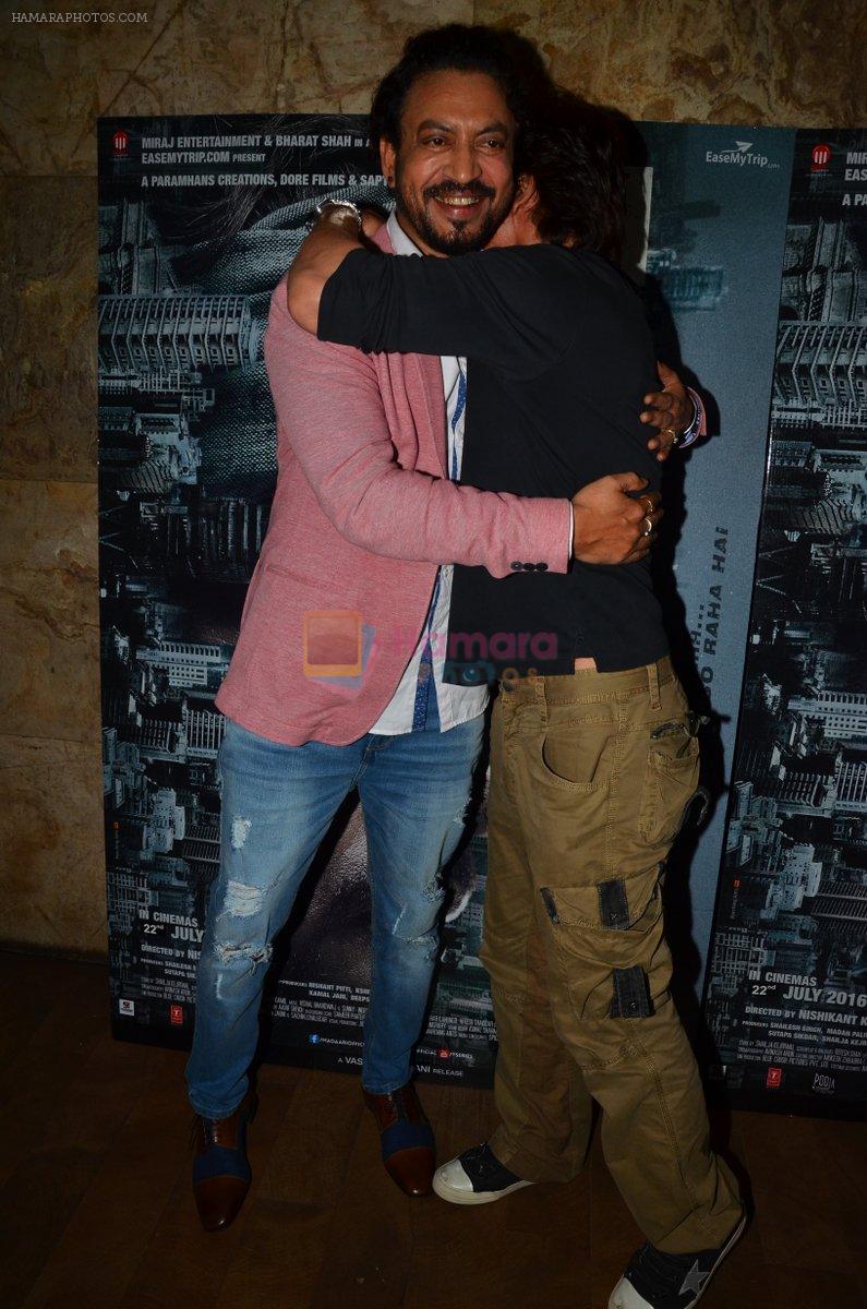 Shahrukh Khan, Irrfan Khan at Madaari screening in Lightbox on 20th July 2016