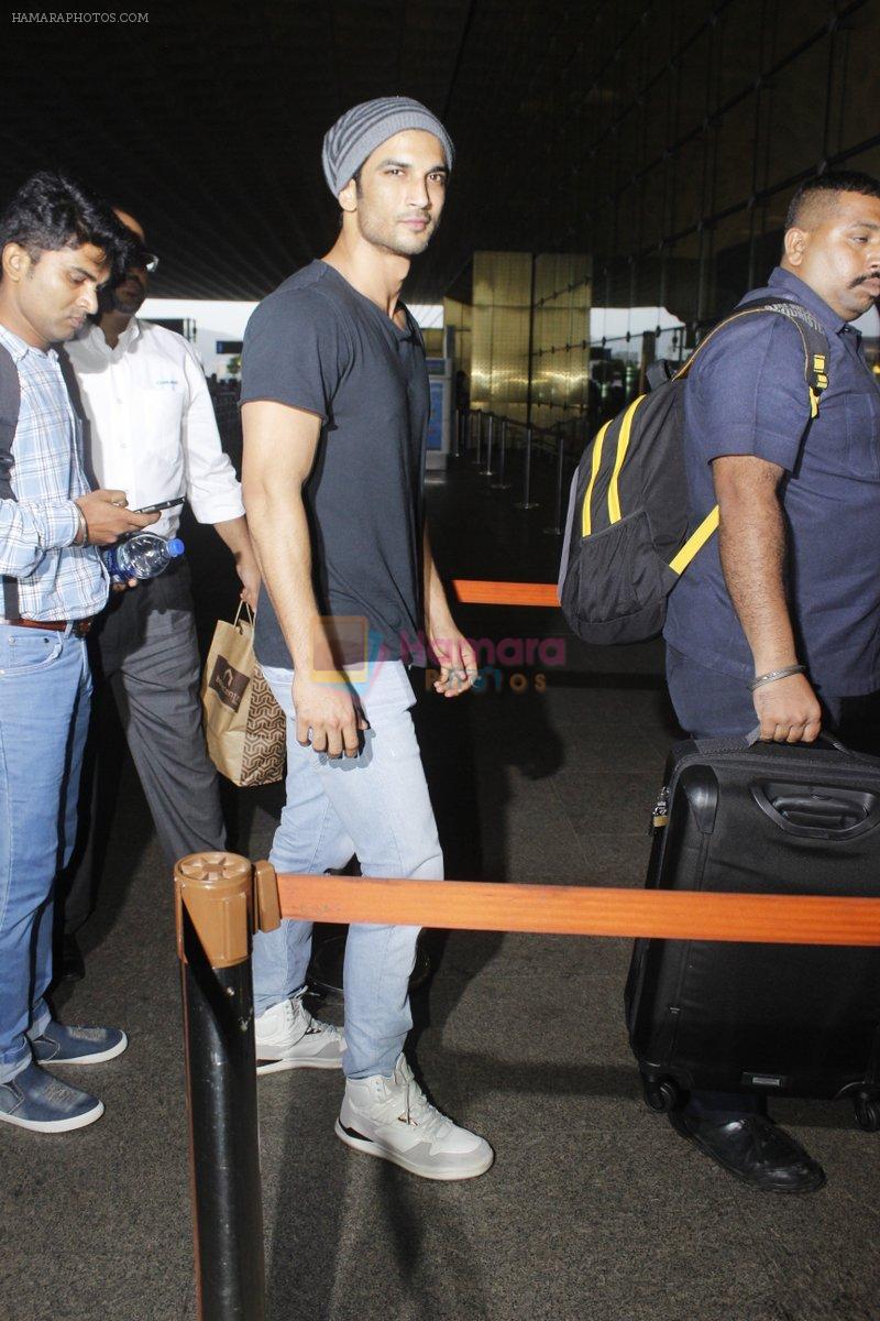 Sushant Singh Rajput snapped at airport on 22nd July 2016