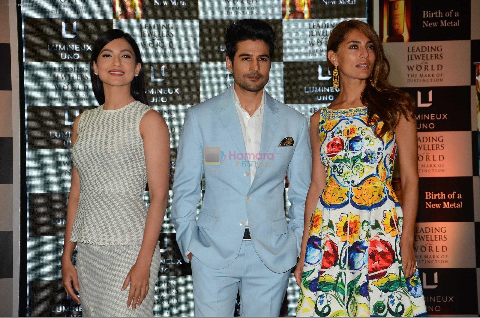 Gauhar Khan, Rajeev Khandelwal, Caterina Murino at a jewellery event on 27th July 2016