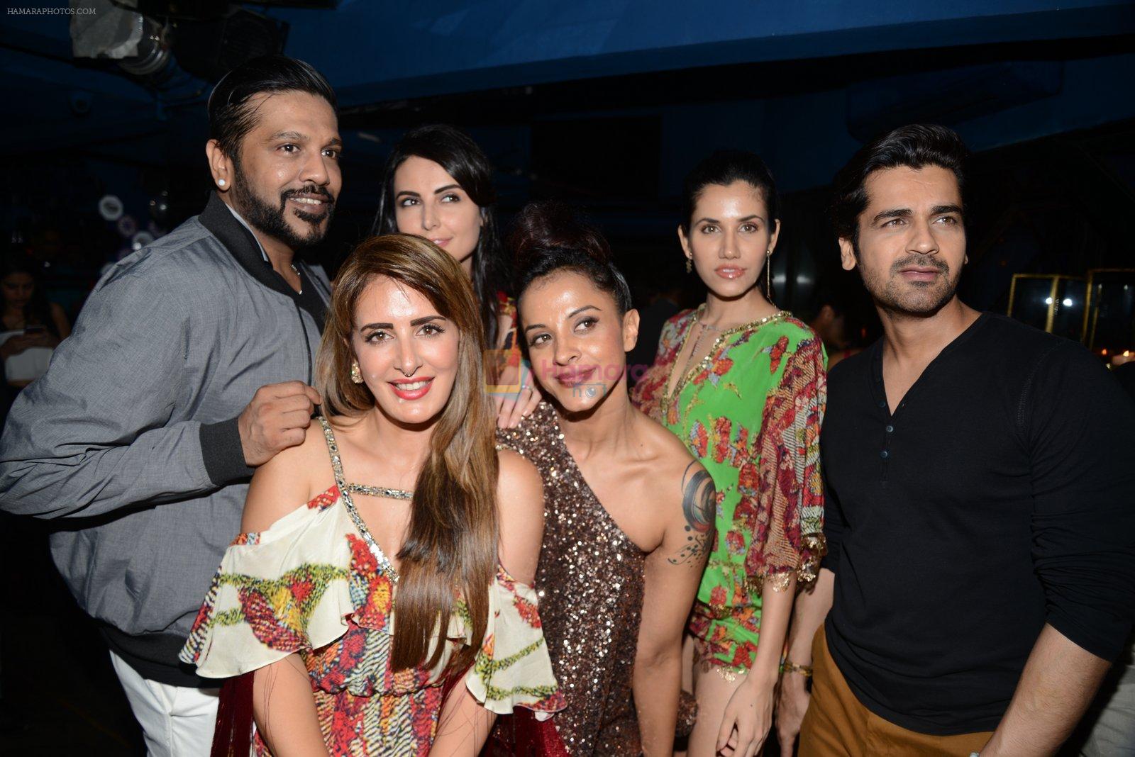 Mandana Karimi, Manasi Scott,Sonnalli Seygall, Arjan Bajwa, Rocky S at Pria Kataria Puri's fashion preview on 3rd Aug 2016