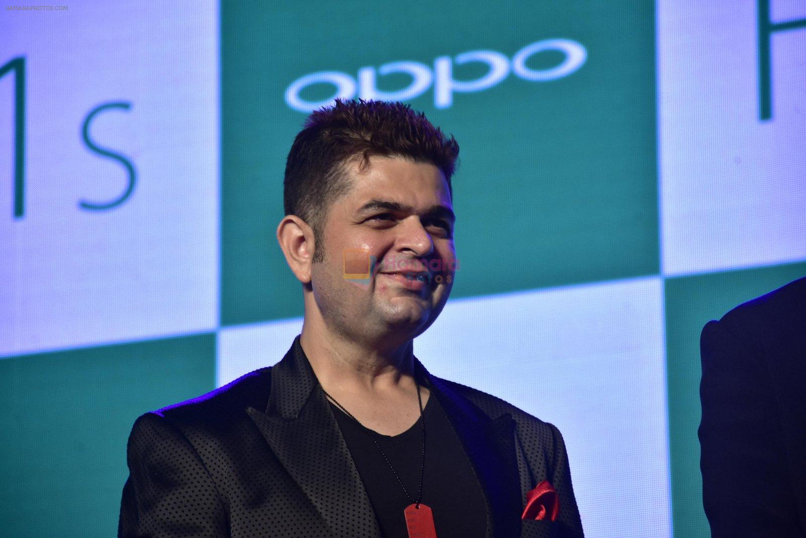 Dabboo Ratnani at Oppo F1s mobile launch in Mumbai on 3rd Aug 2016