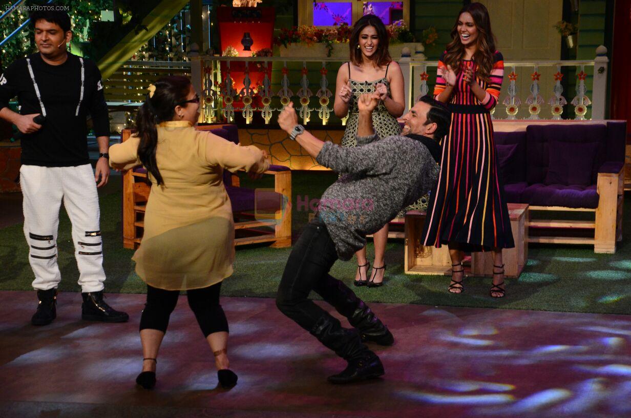 Akshay Kumar, Ileana D'Cruz, Esha Gupta promote Rustom on the sets of The Kapil Sharma Show on 5th Aug 2016