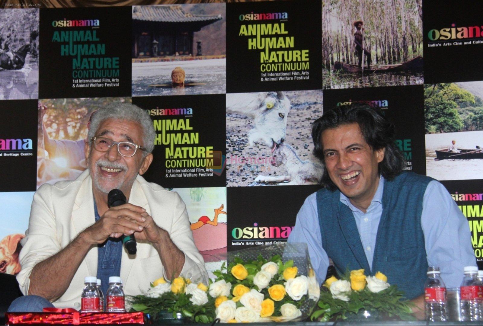 Naseeruddin Shah and Neville Tuli at Naseer Saab's masterclass at Osianama at Liberty 2