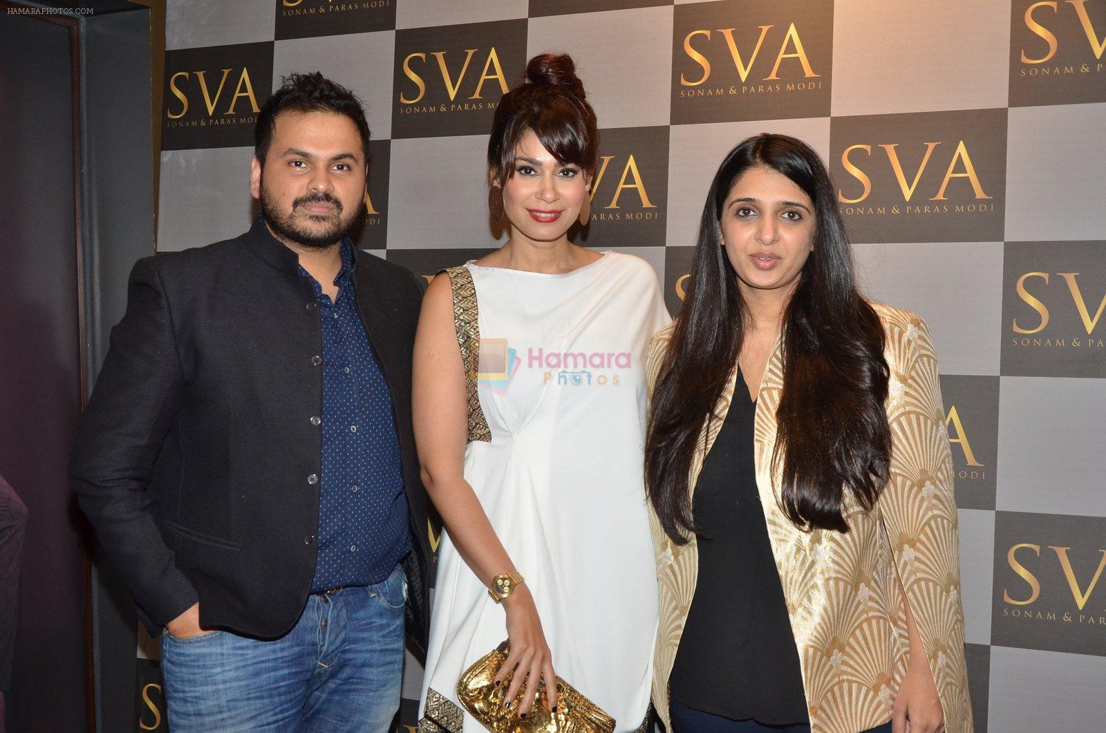 Shaheen Abbas at SVA Autumn Winter collection launch on 9th Aug 2016