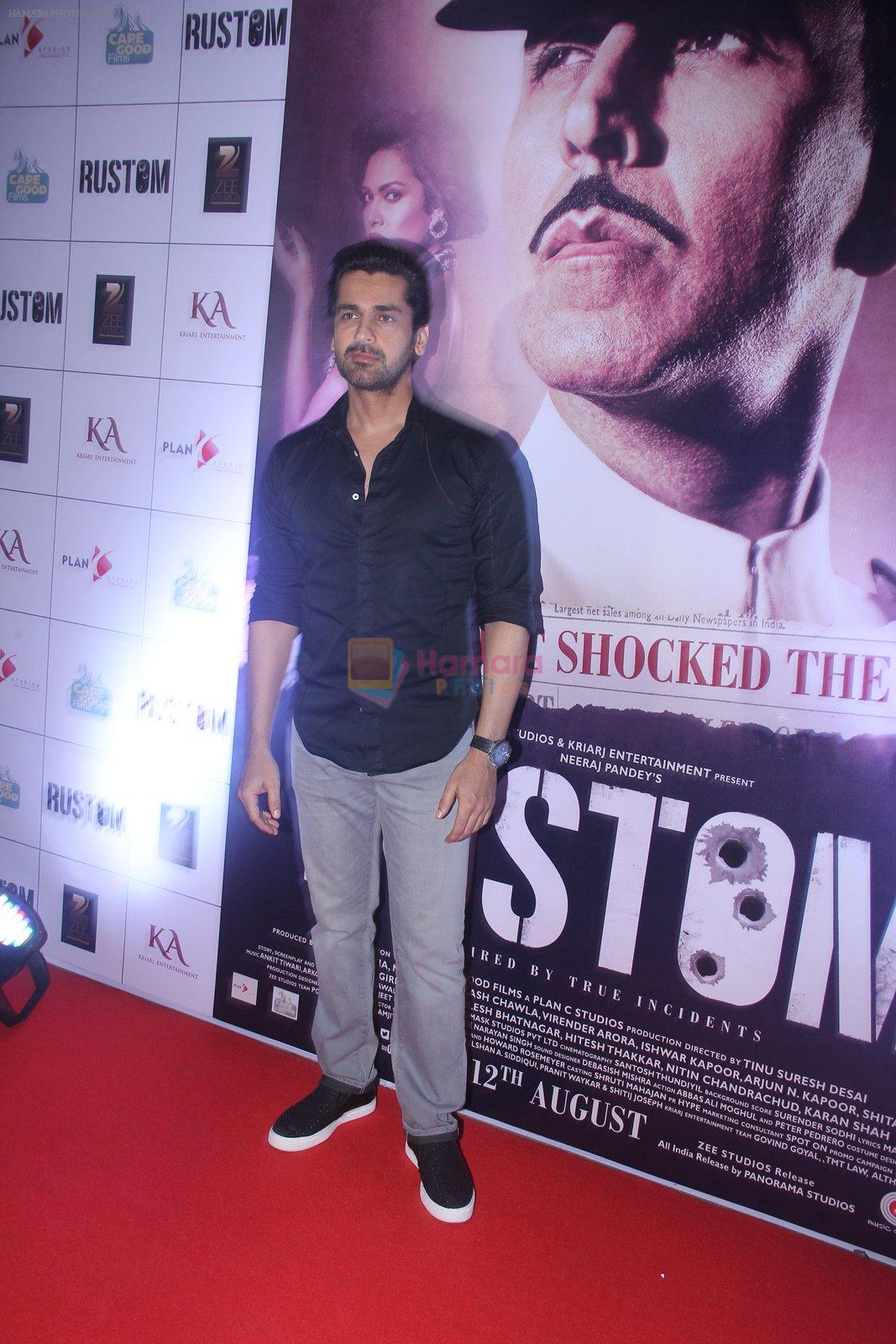 Arjan Bajwa at Rustom screening in Sunny Super Sound on 11th Aug 2016