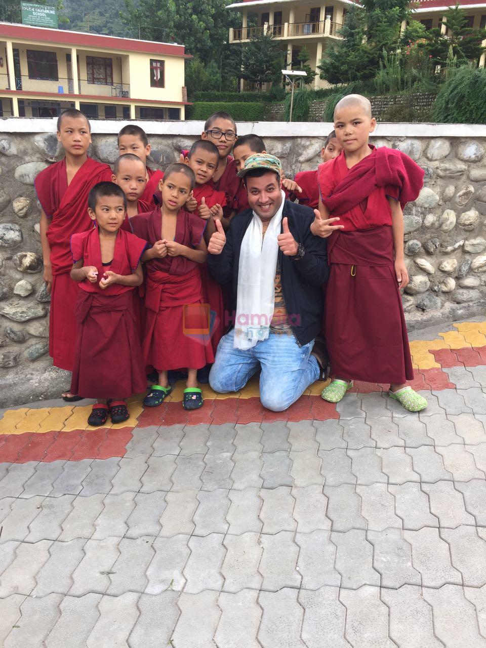 Varun Sharma's encounter with Lama Kids