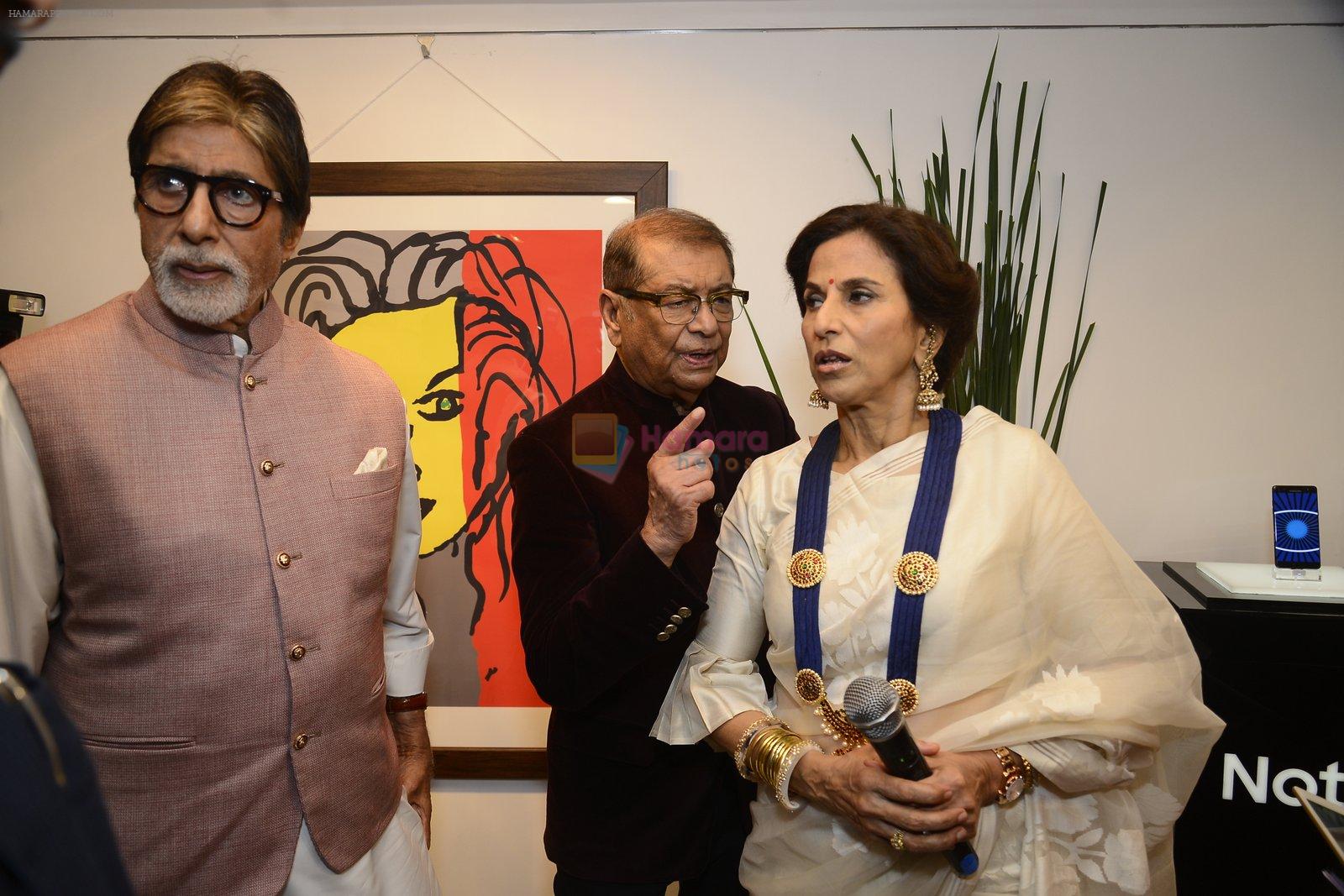Amitabh Bachchan, Shobha De at Dilip De's art event on 16th Aug 2016