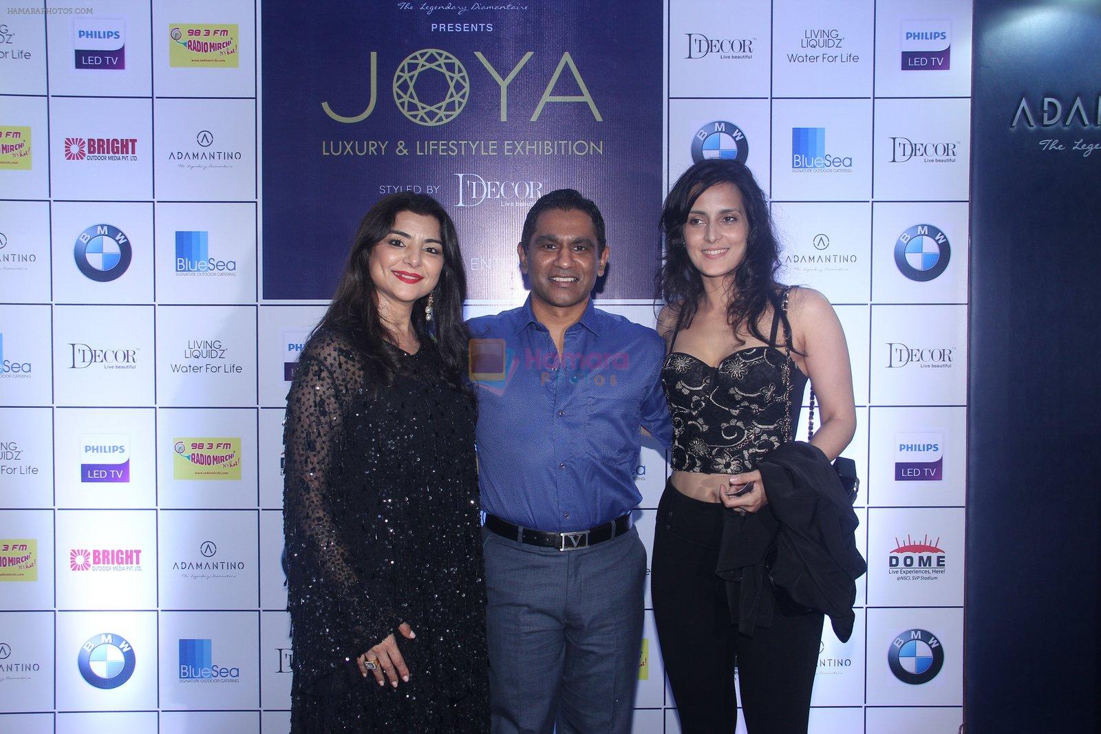 Tulip Joshi at Joya exhibition in Mumbai on 16th Aug 2016