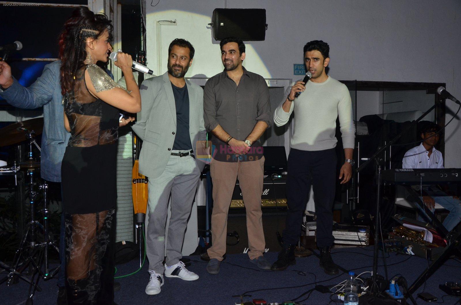 Abhishek Kapoor, Zaheer Khan, Manasi Scott, Amit Sadh at Manasi Scott album launch in Mumbai on 16th Aug 2016