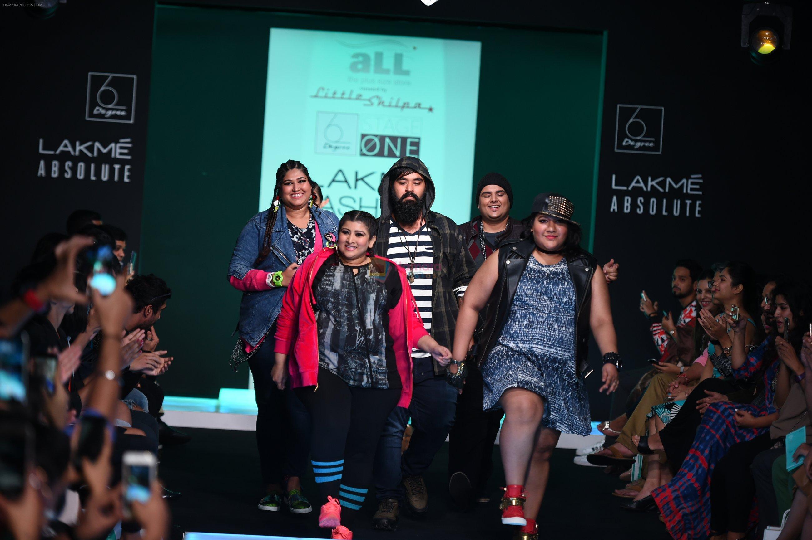 Model walk the ramp for Little Shilpa Show at Lakme Fashion Week 2016 on 28th Aug 2016