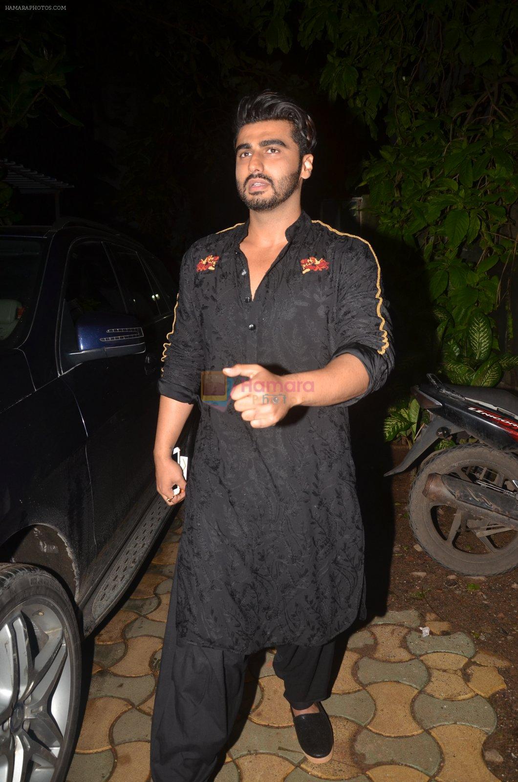 Arjun Kapoor at Akshay Kumar hosts a party in honour of Hollywood superstar Will Smith on 28th Aug 2016