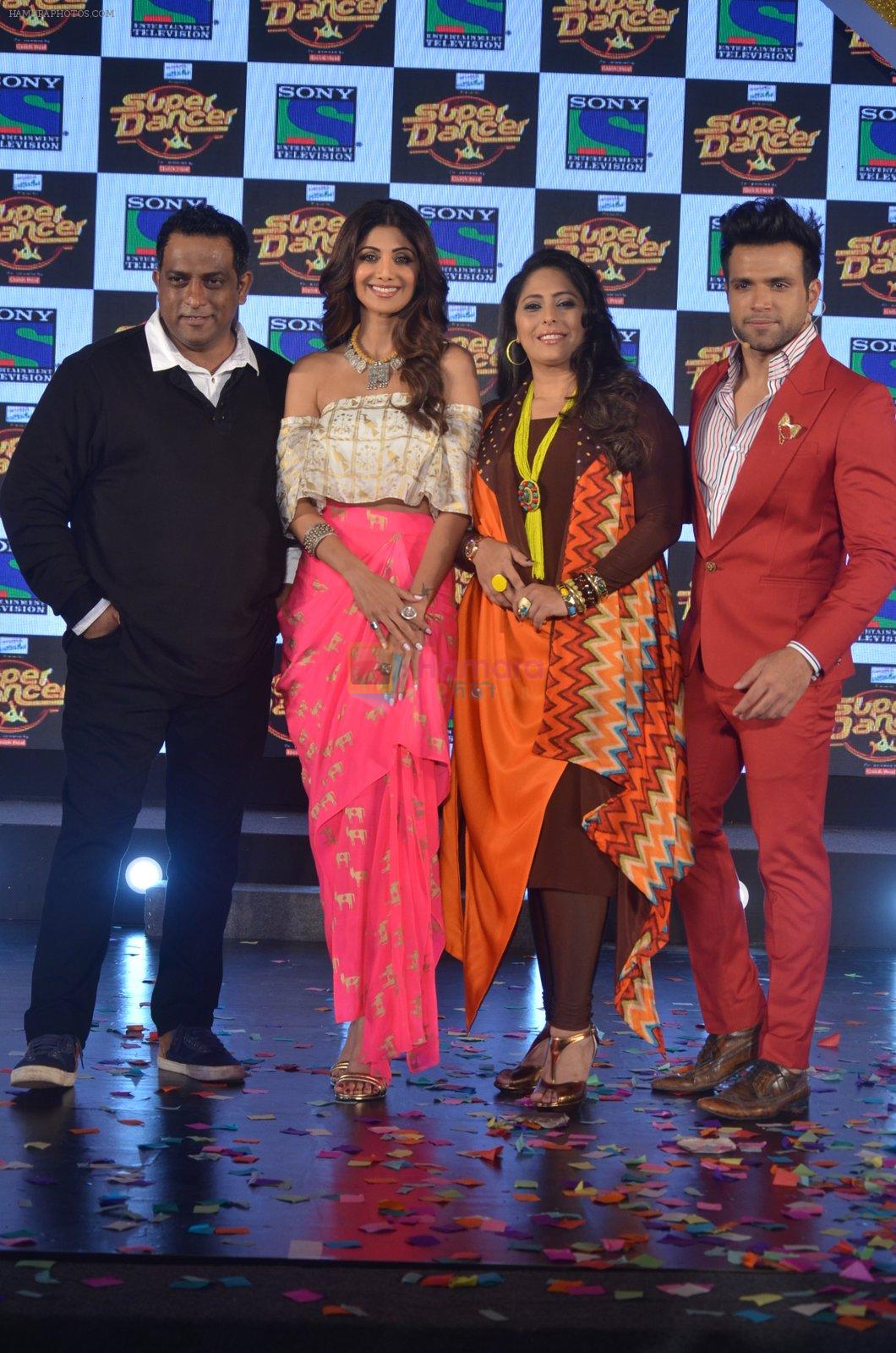 Shilpa Shetty, Geeta Kapoor, Anurag Basu at Super Dancer launch on 29th Aug 2016