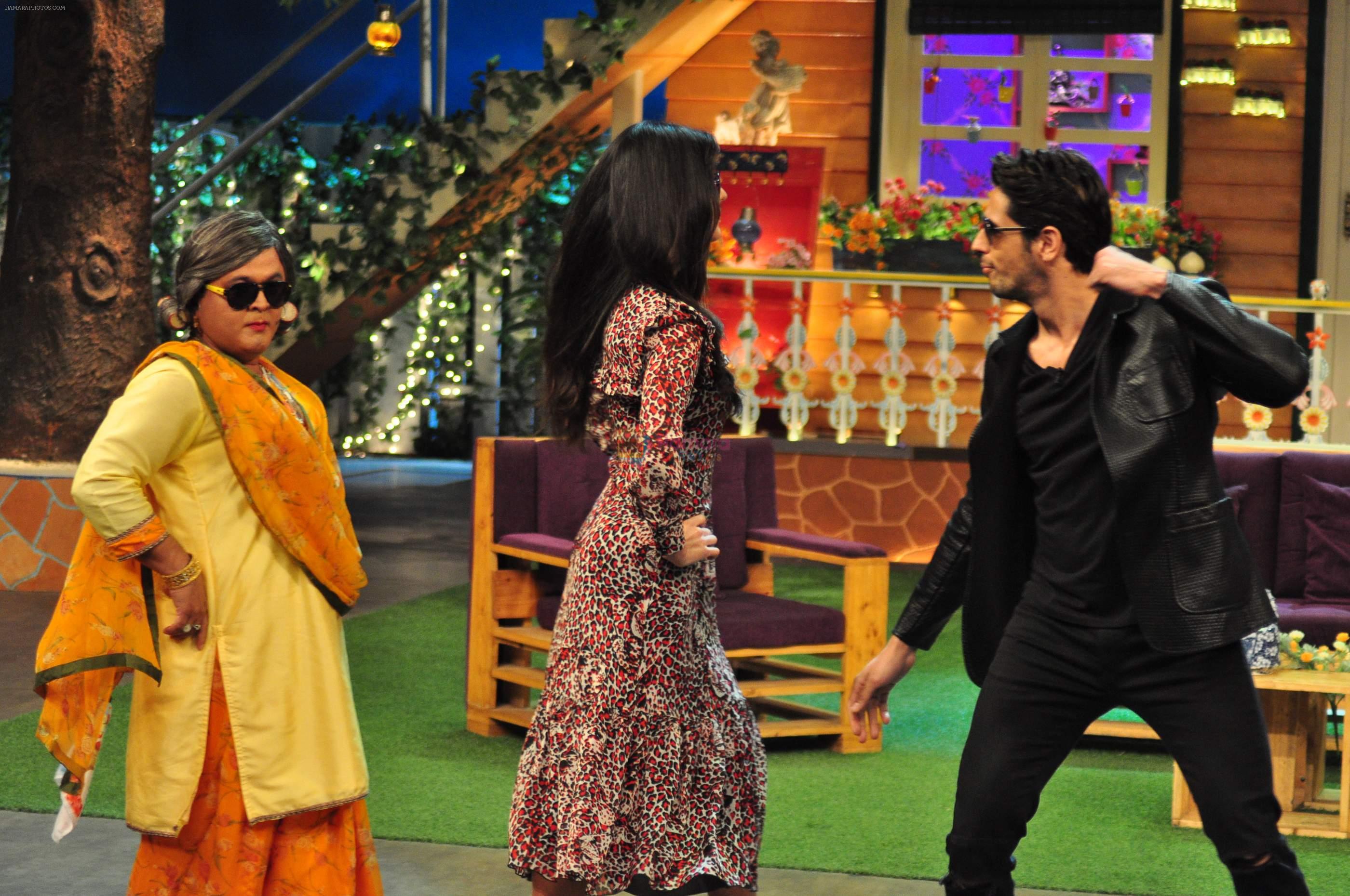 Sidharth Malhotra, Katrina Kaif on the sets of The Kapil Sharma Show on 1st Sept 2016