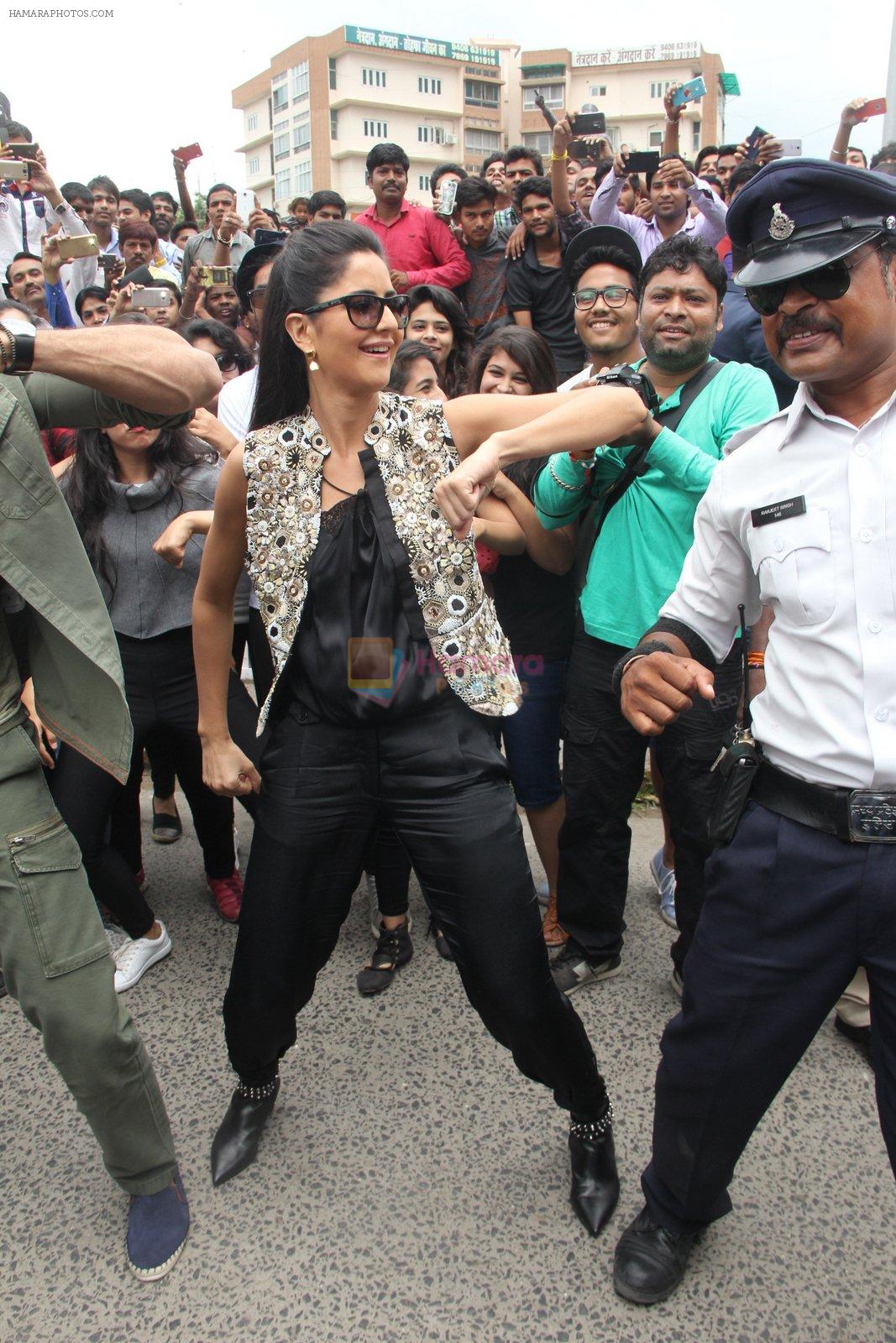 Katrina Kaif promote Baar Baar Dekho in Indore on 2nd Sept 2016