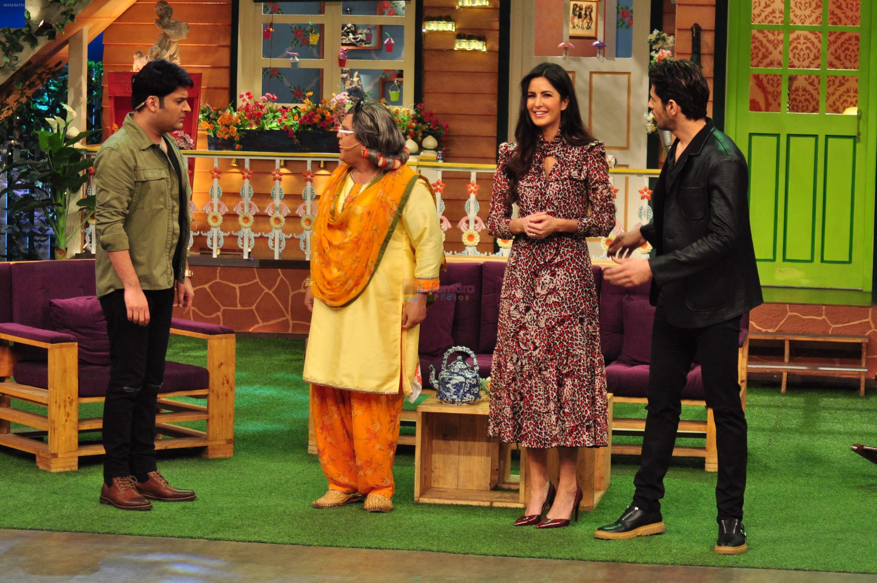 Sidharth Malhotra, Katrina Kaif on the sets of The Kapil Sharma Show on 1st Sept 2016