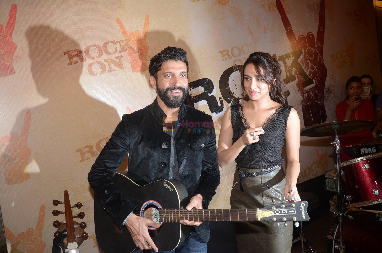 Shraddha Kapoor, Farhan Akhtar at Rock On 2 trailer launch on 2nd Sept 2016