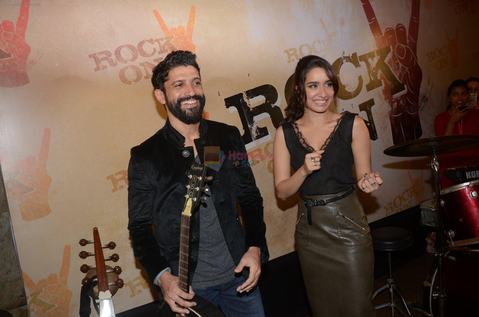 Shraddha Kapoor, Farhan Akhtar at Rock On 2 trailer launch on 2nd Sept 2016
