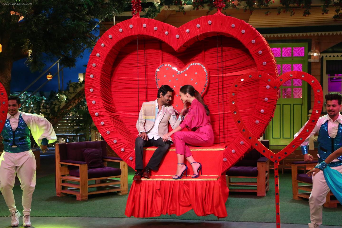 Lead pair of Freaky Ali on the sets of The Kapil Sharma Show
