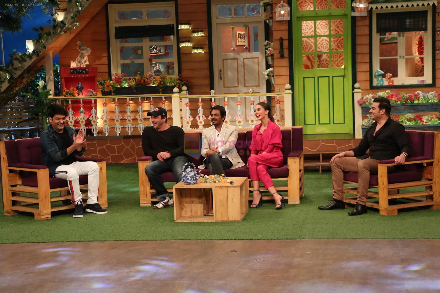 The cast of Freaky Ali on the sets of The Kapil Sharma Show
